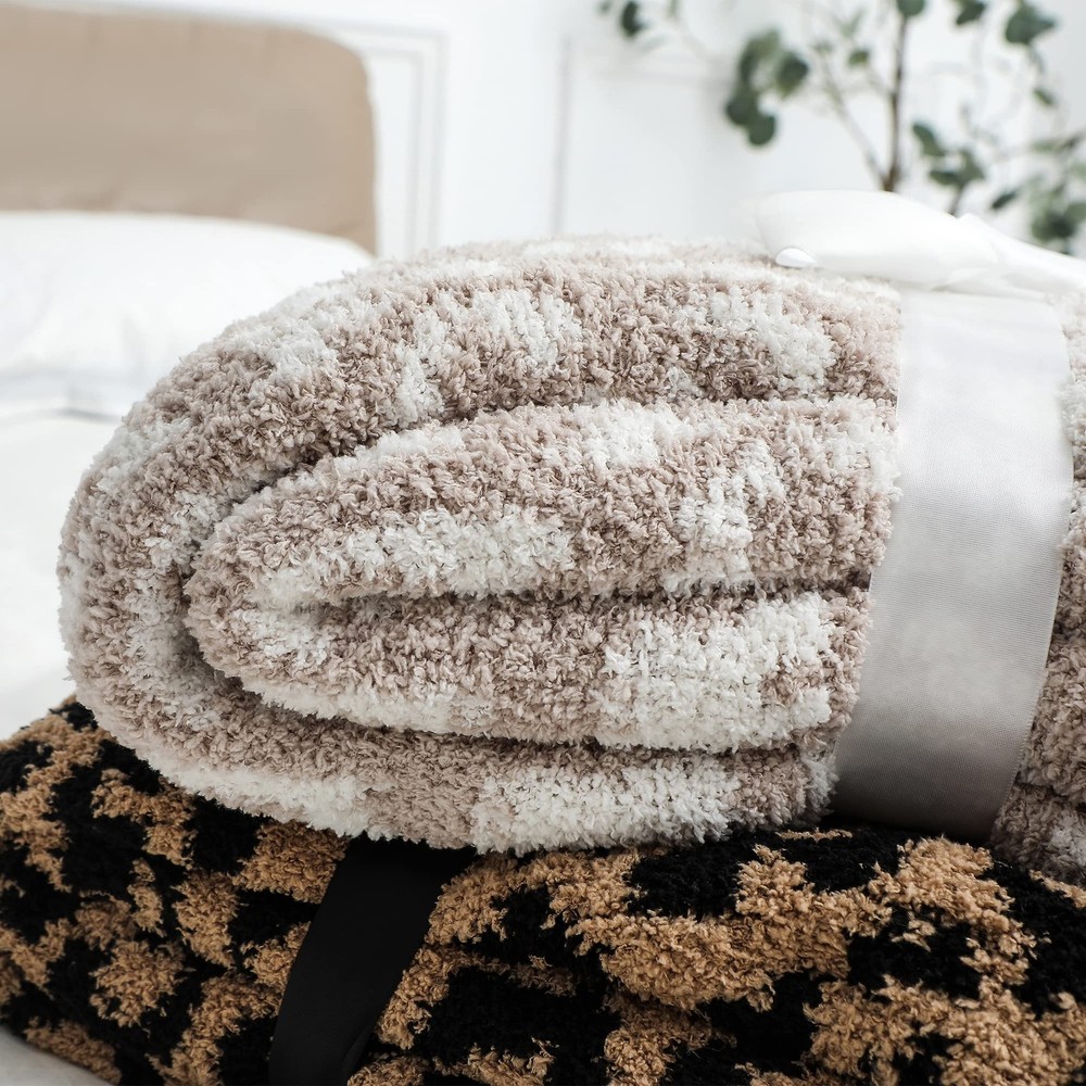 Fuzzy Leopard Knitted Throw Blanket Soft Cozy Warm Microfiber Blanket for Cou...