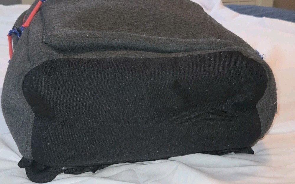 Champion The Attribute Laptop Backpack • Dark Gray •