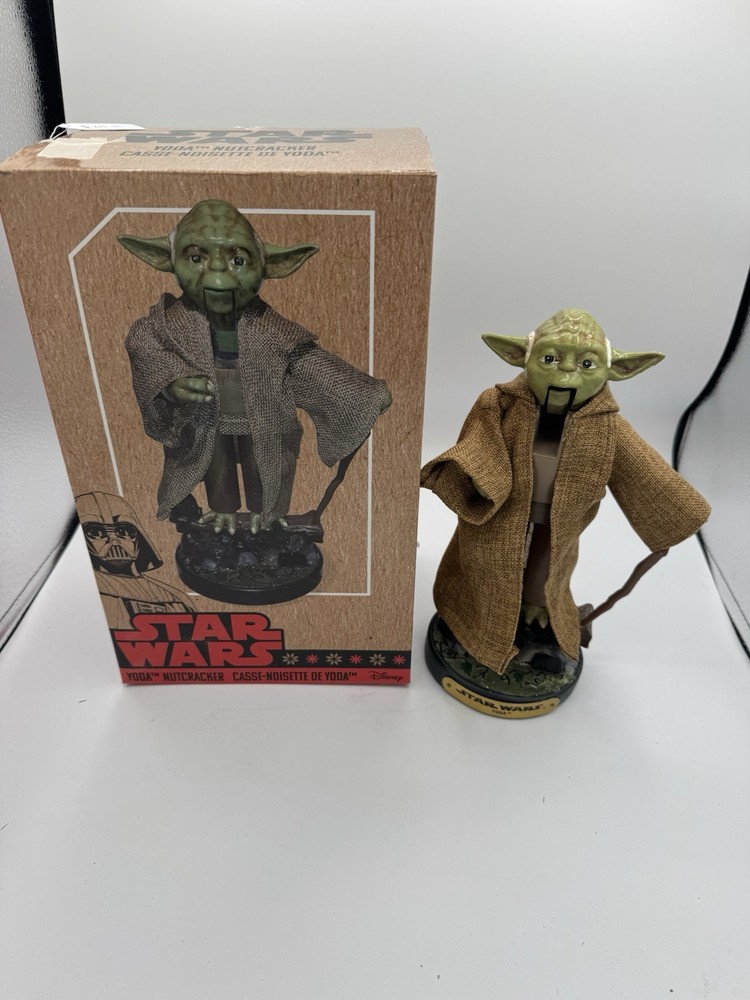 Kurt Adlers Yoda Starwars Nutcracker