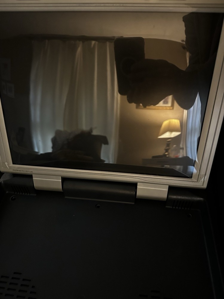 Replacement DVD Player With X-Large Screen Gor A 08 Tahoe