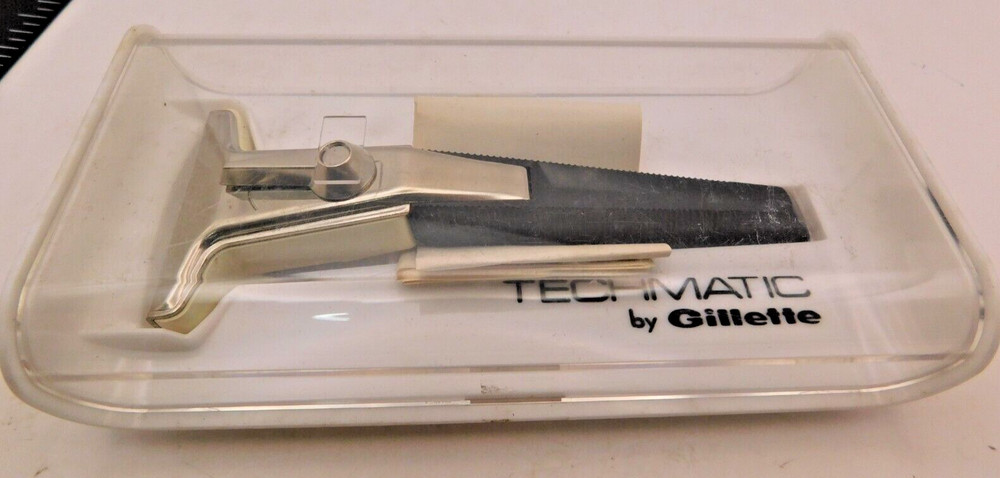 Vtg Gillette Techmatic Razor  Mid 1960’s W/ Case