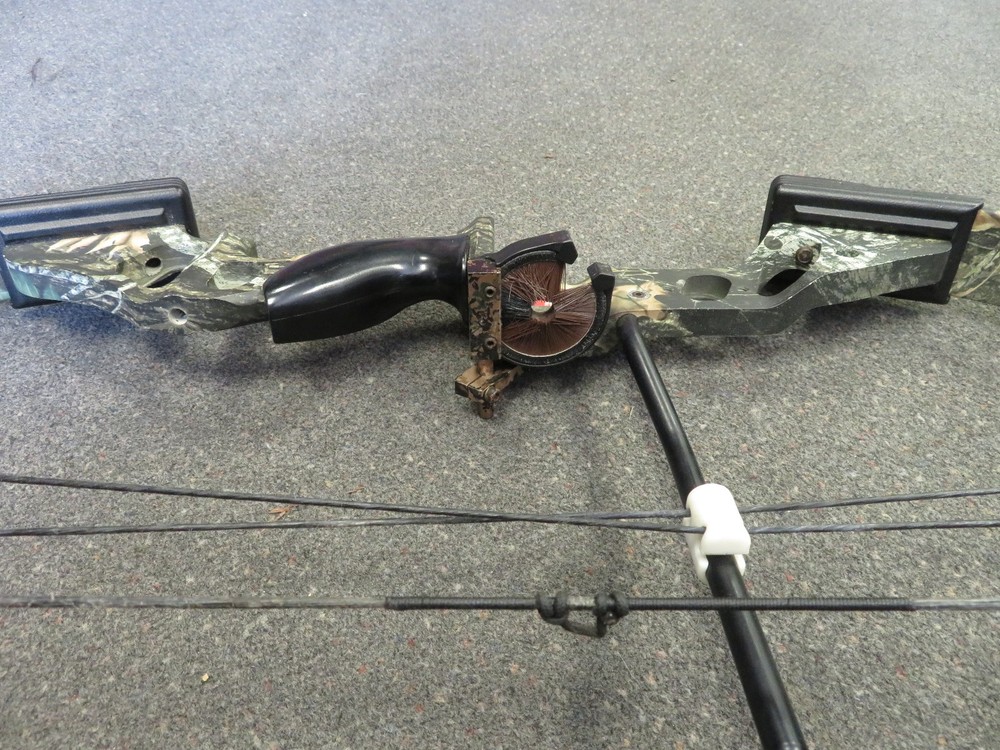 PSE Spyder Camoflauge Compound Bow 25/50#