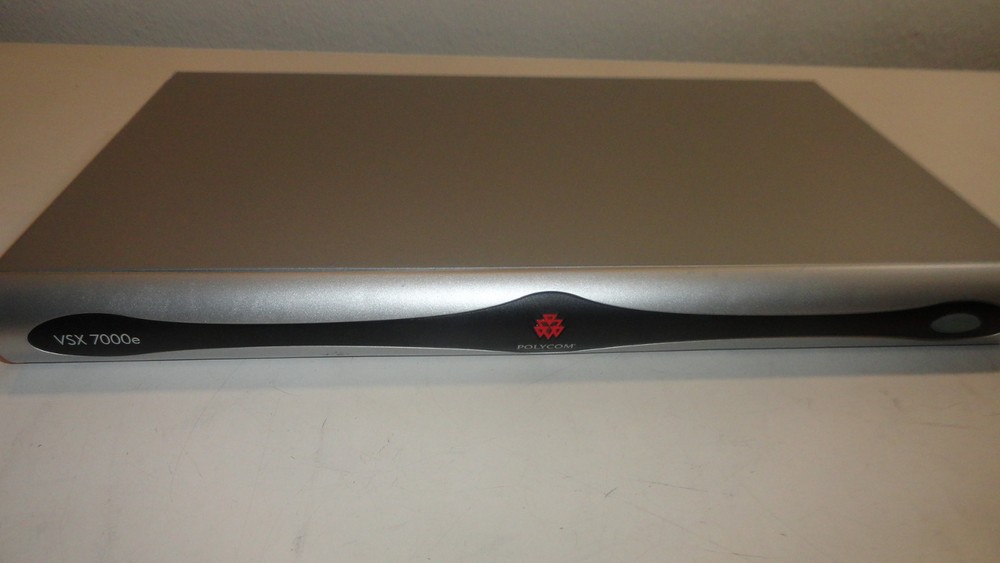 POLYCOM VSX 7000e 2201-22230-201 VIDEO CONFERENCING UNIT