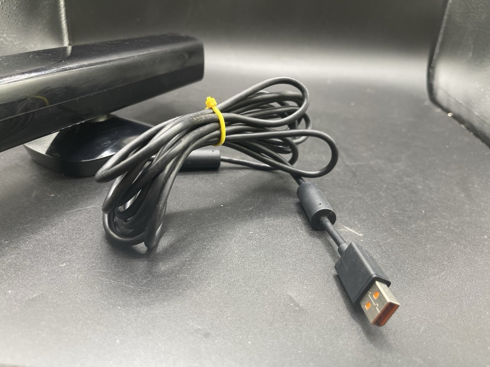 Microsoft Xbox 360 Kinect Sensor Camera Black Tested & Working