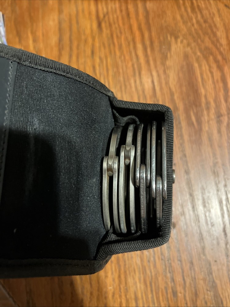 Gall’s Double Handcuff Case