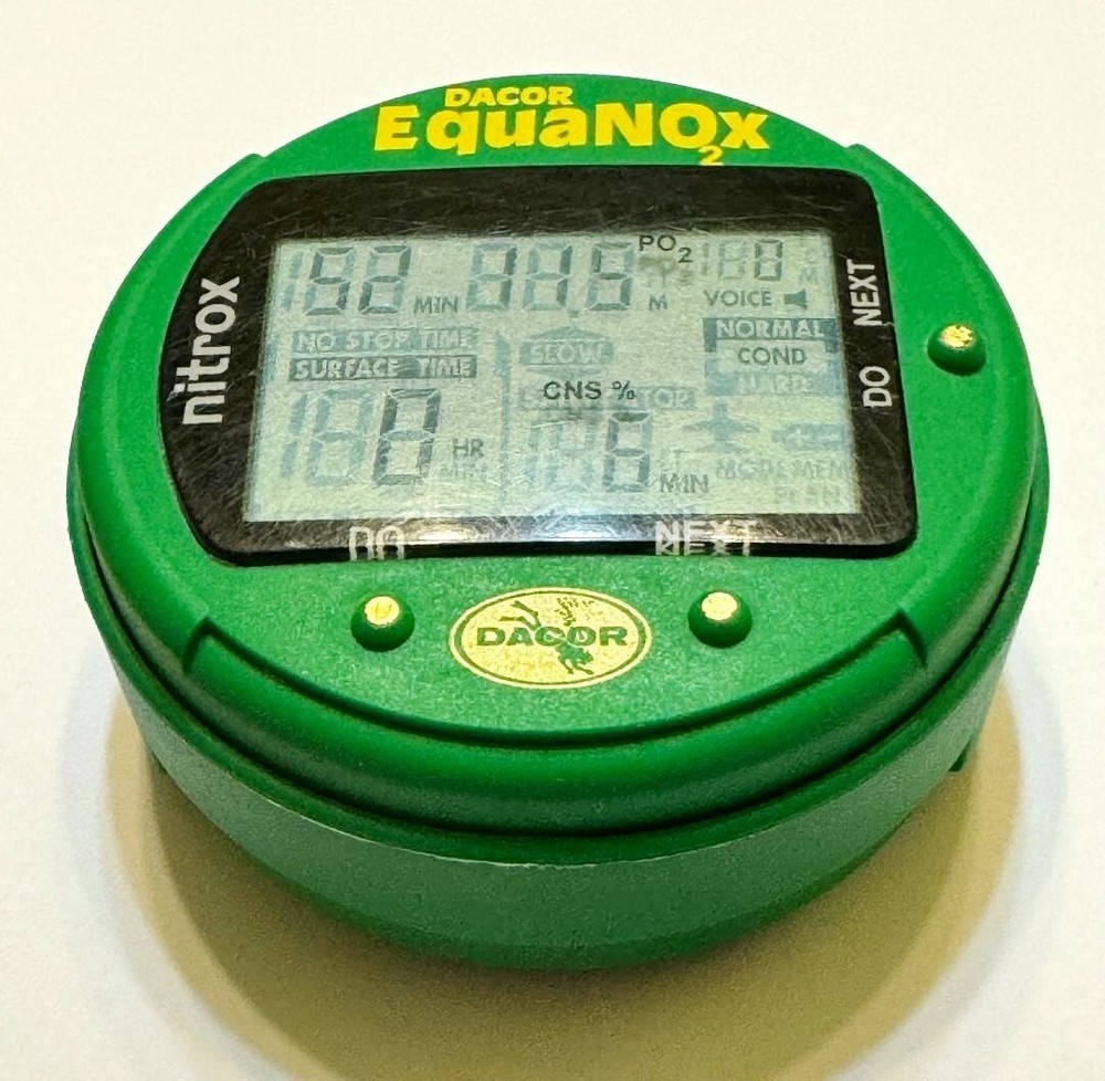 DACOR EquaNOx SCUBA Dive NITROX AIR Computer Puck Module Wrist Mount NEW Battery