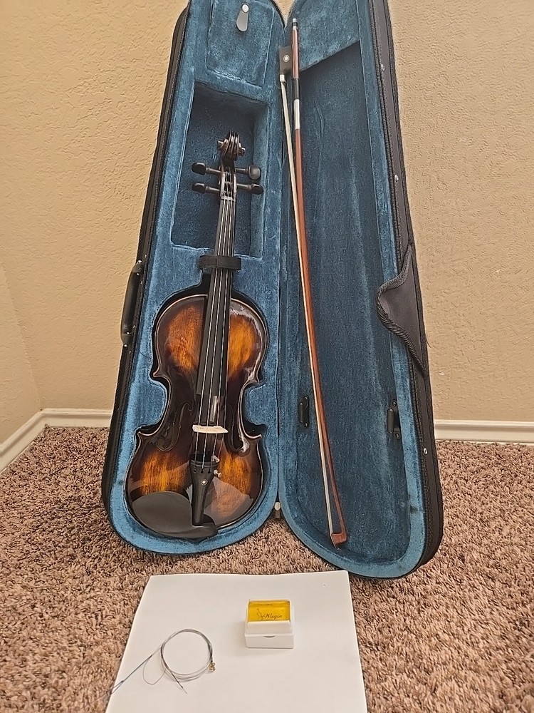 4/4 Violin Antique Style With Extra Strings Bow Case Rosin