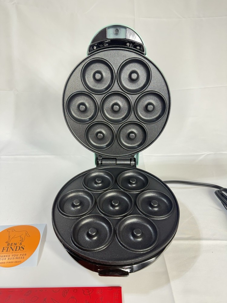 Dash Express Mini Donut Maker Aqua Non-Stick Coating. NEW OPEN BOX