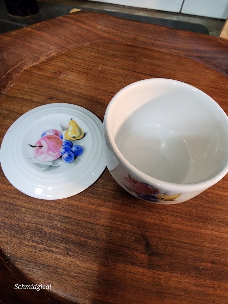 Knowles Utility Ware Ceramic Lidded Fruit Design Jar 3.5" Tall 4.25" Wide
