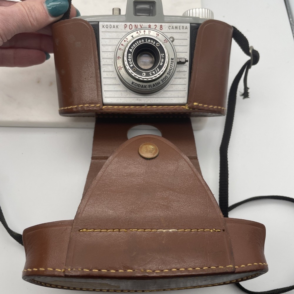1950's Vintage Kodak Pony 828 Camera with leather case