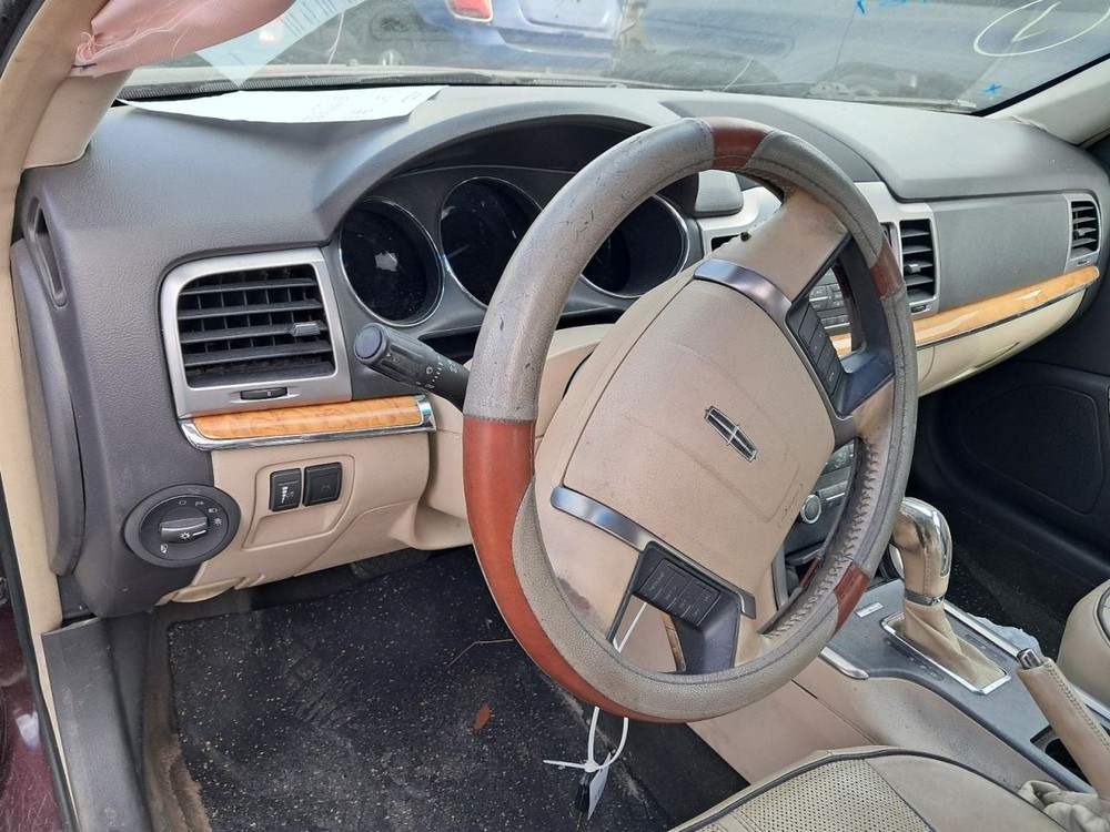 MKZ 2011 Glove Box 4902259