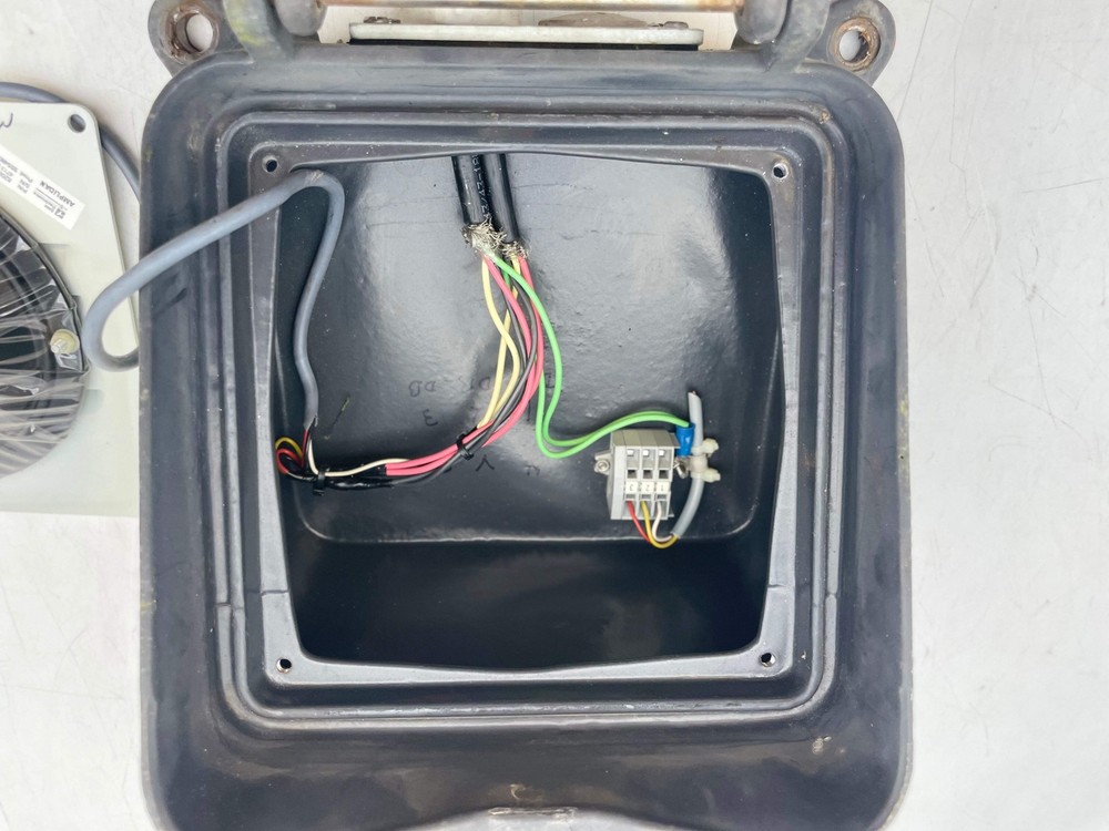 SAM Electronics Amplidan 820015037 Marine Intercom Enclosure, 20 Ohm Spkr (Used)