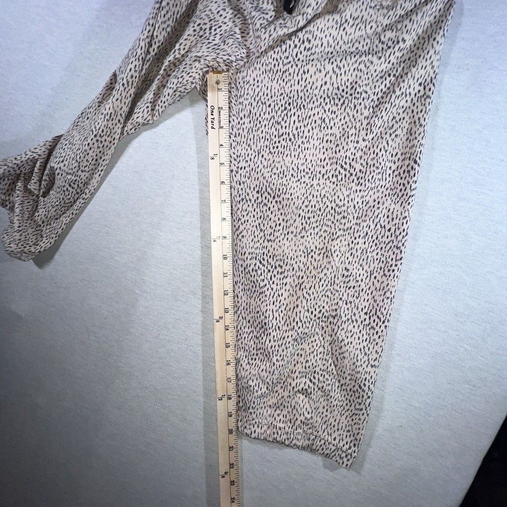 Lululemon Step Lively Crop Dottie Dash Grain Beige Size 4 Adjustable Leg