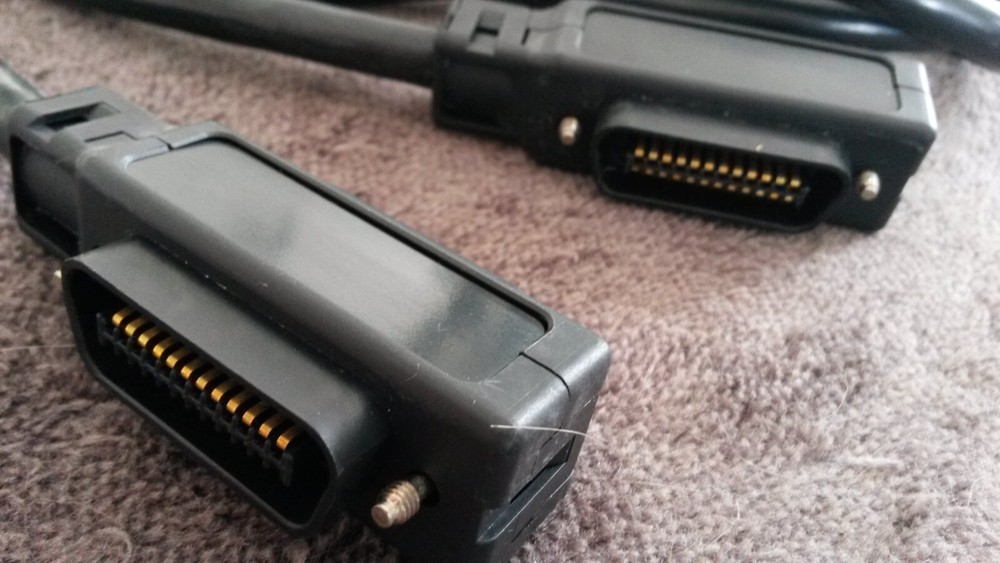 Solid CENTRONIX CABLE 24 pin for industrial applications. Function unknown