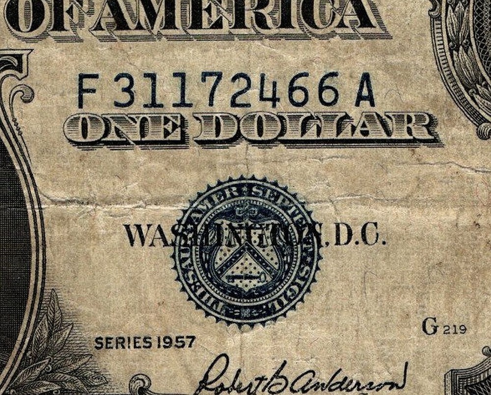 1957 $1 SILVER CERTIFICATE MINOR SHIFTING DOWN ERROR F31172466A