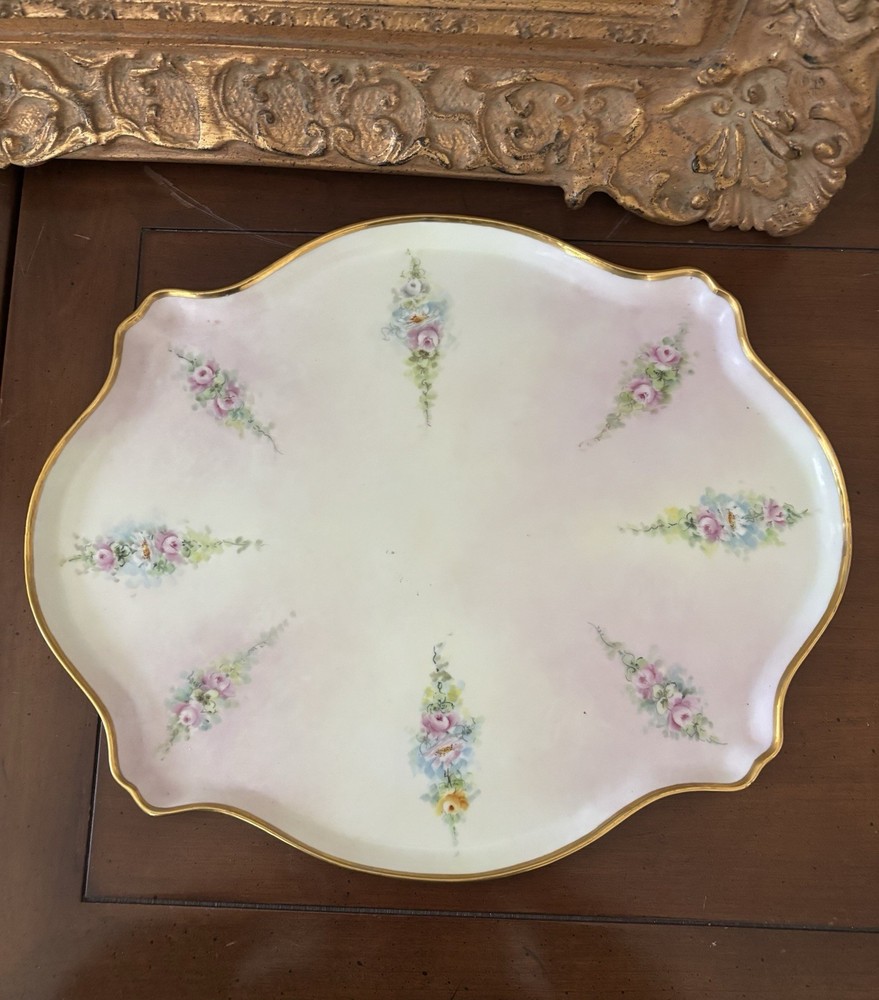 Limoges Vanity Set