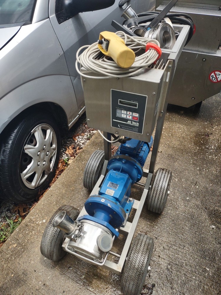 wine must pump, Chunky Pump, 2 HP 220v single phase in excellent condition