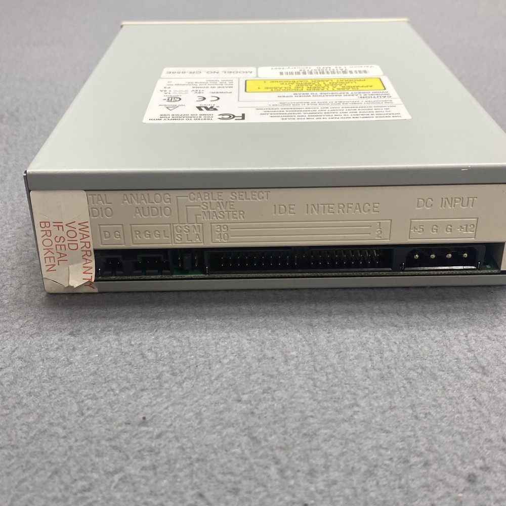 EPO Science Technology CR-858E CD-ROM Drive Beige January 2002