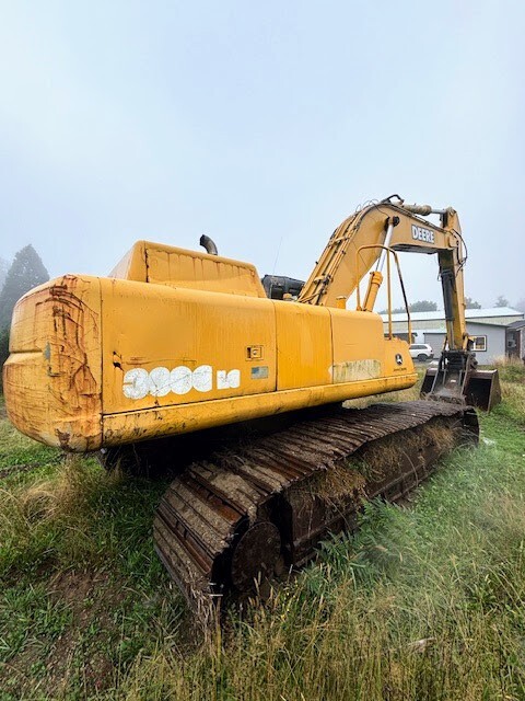 2003 John Deere 330C LC Excavator