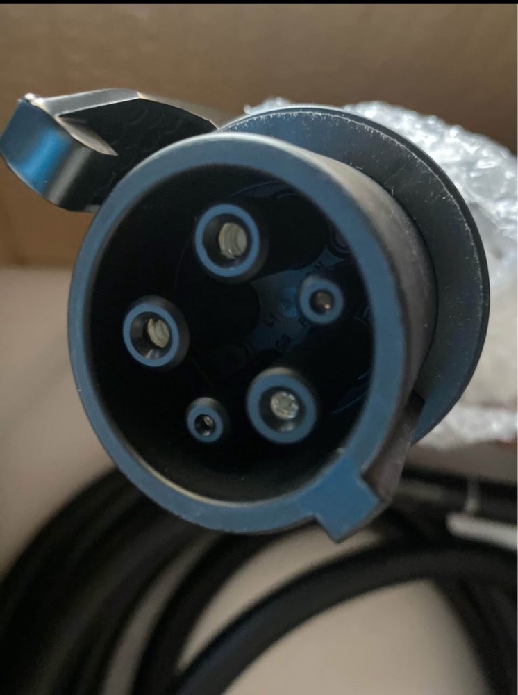 240VAC 80Amp Level 2 Car Charger