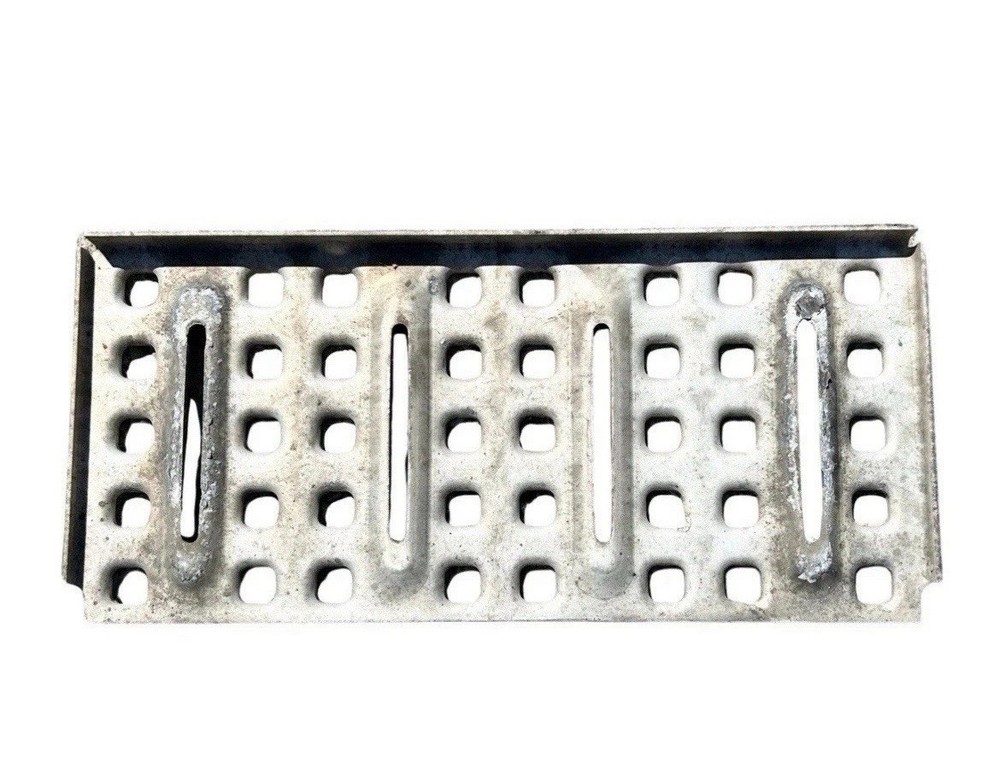 Volvo VNL Small Deck Plate