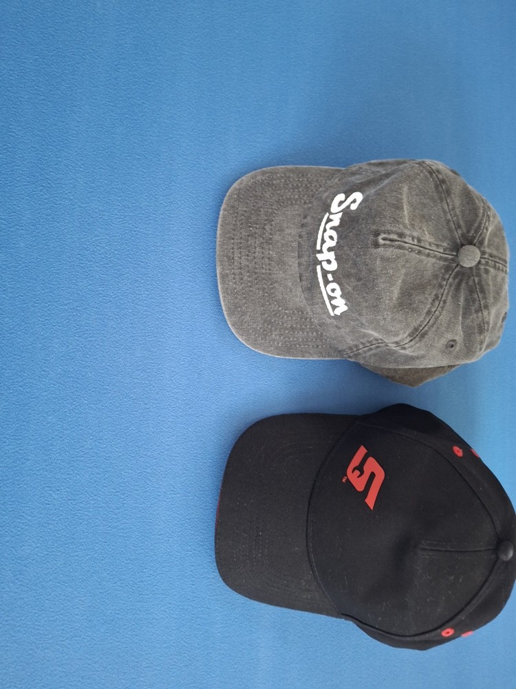 2x Snap On Baseball Caps