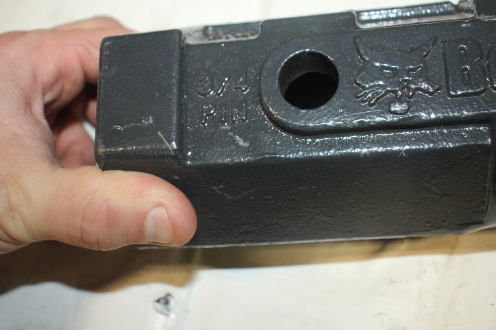 OEM Bobcat Auger Bit Adapter 6662875