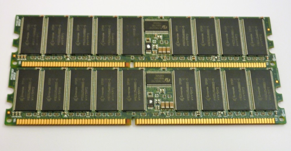 Lot of 2 NeTApp 107-00029+A0 512MB Memory Modules