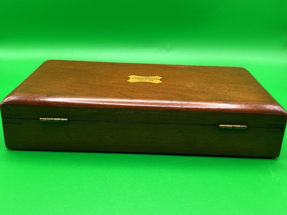 A Vintage Compass/Drawing Instrument Set