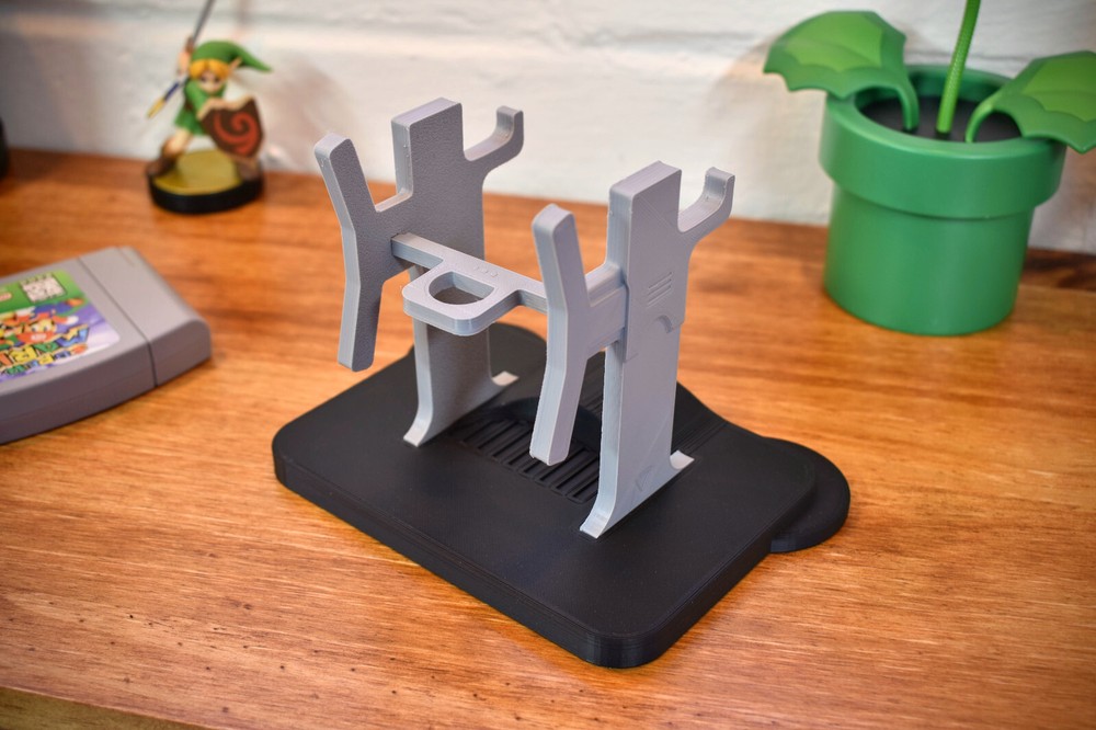 Nintendo 64 Controller Display Stand - Original N64 or Wireless - 3D Printed