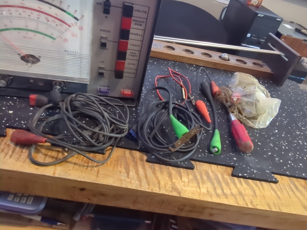 Vintage Electronic Engine Analyzer W/ Cables & Extras - See Pictures