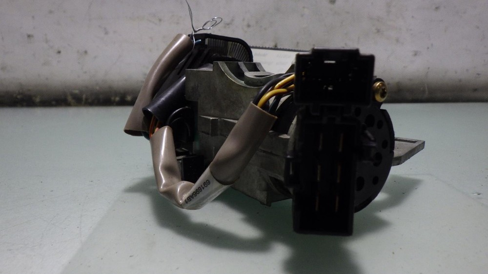 05 MITSUBISHI GALANT Ignition W/Key