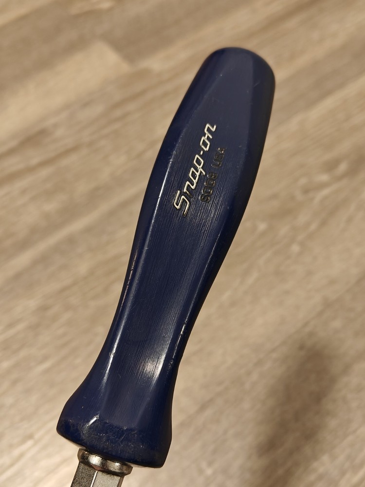 Snap On Tools USA Blue Hard Handle 3/8" Flat Screwdriver SDD8
