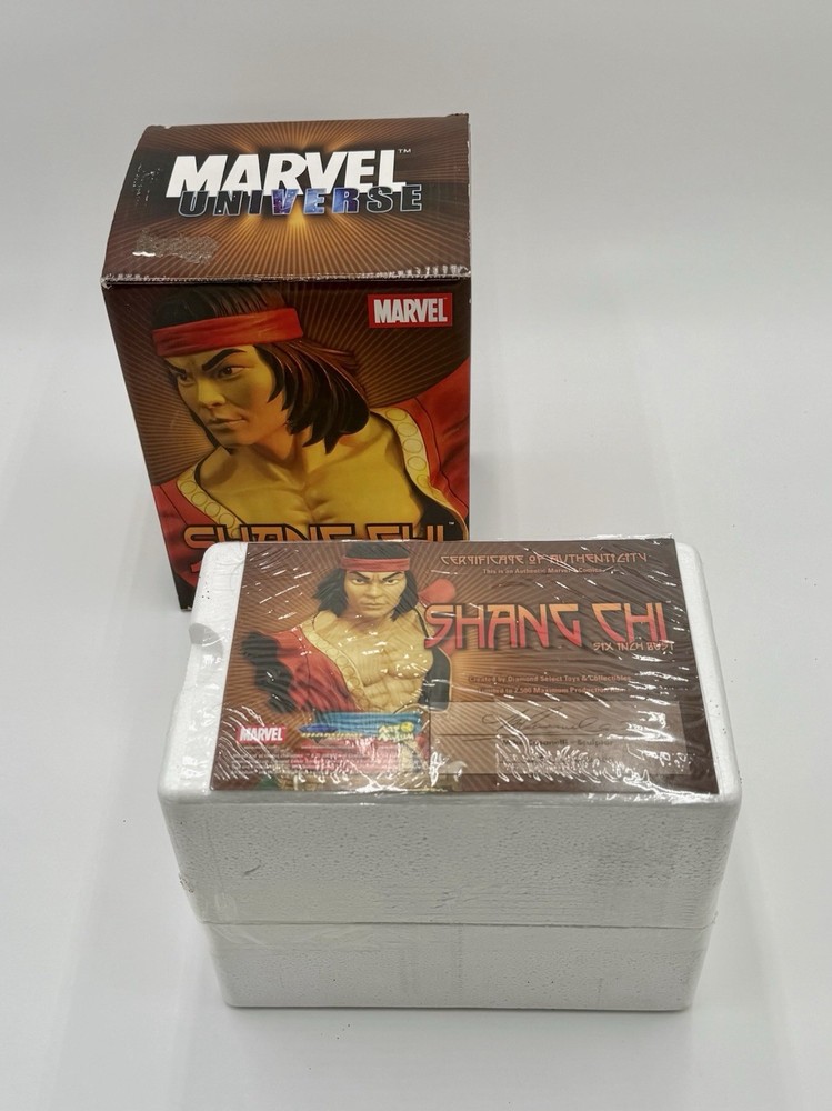 Marvel Universe SHANG CHI BUST Diamond Select 2003 #247/2500