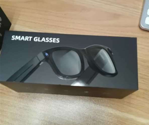 Parameters smart glasses model e03S