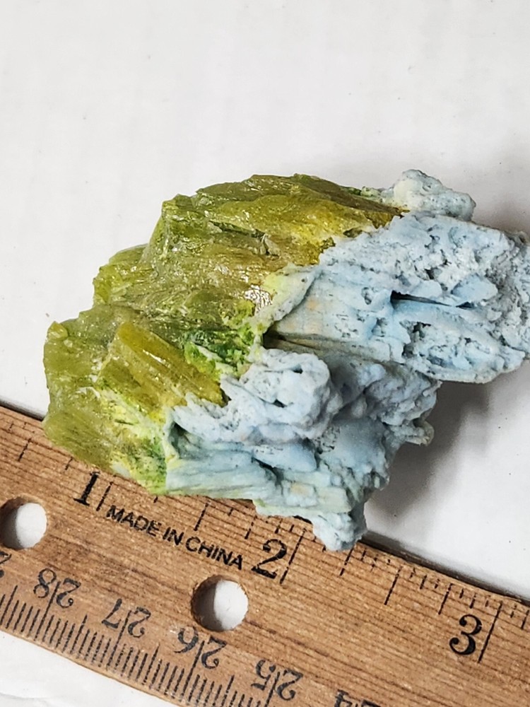 Stunning Plumbogummite on Pyromorphite specimen