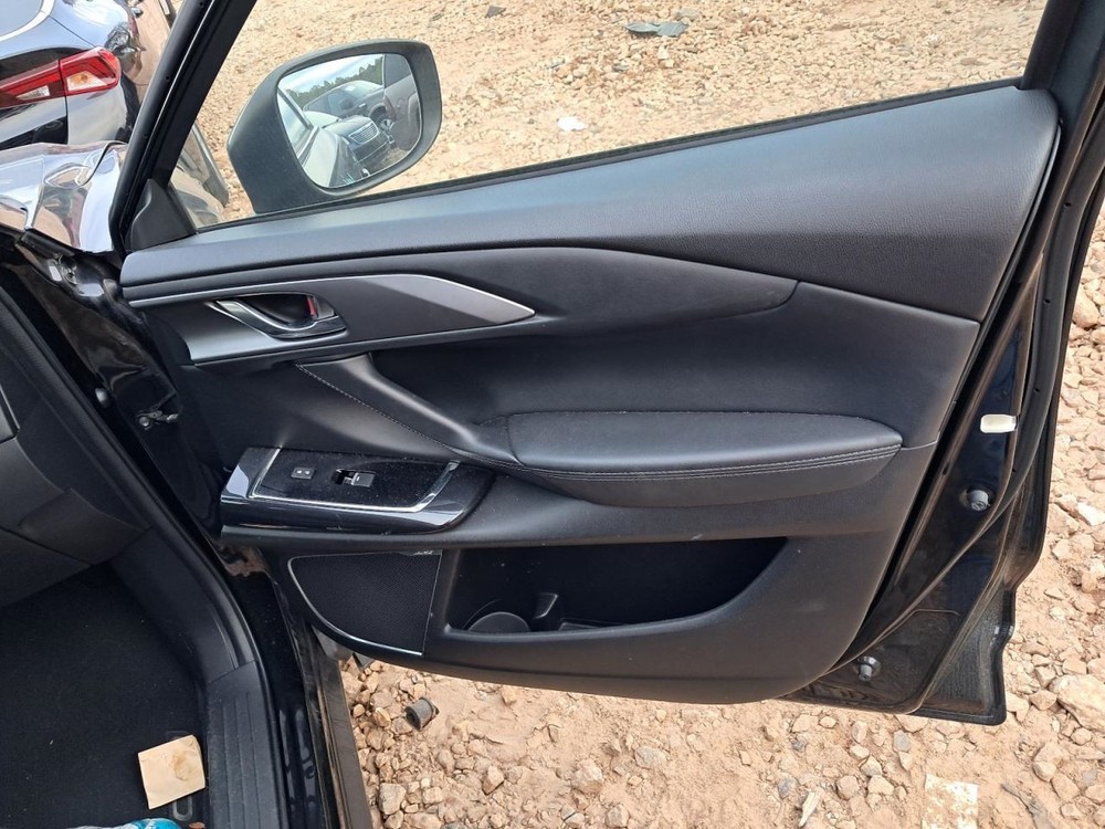 CX-9 2016 Glove Box 4819767