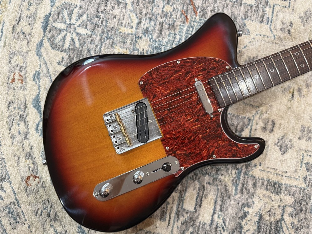 Dhatarattha Performance DTL Electirc Guitar - SUNBURST