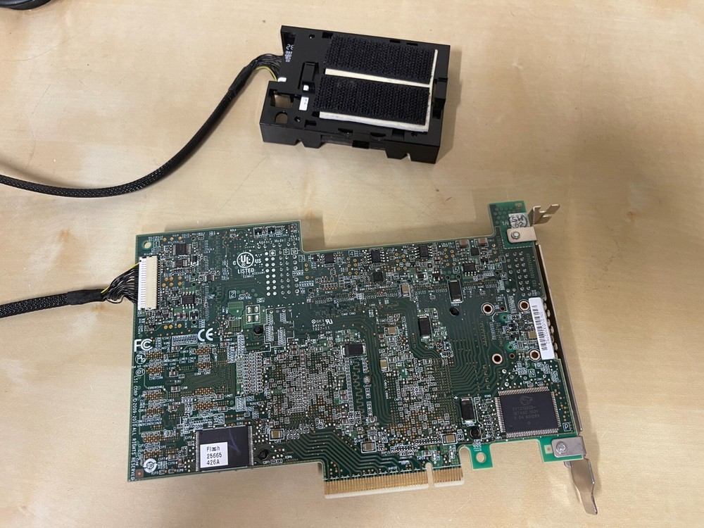 ** Intel RS2WG160 SAS / SATA RAID Controller Card