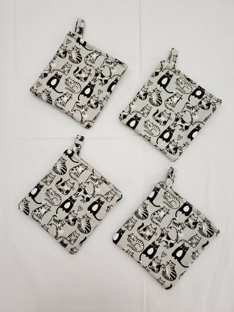 Cats on Gray Pot Holders (Set of 4)