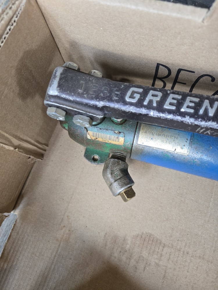 Greenlee 767 Hydraulic Hand Pump - Main Unit Only