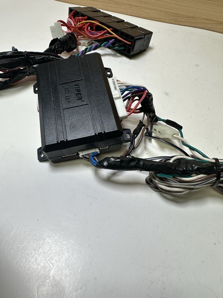 Viper 550 Esp Car Alarm And Remote Star (UNTESTED)