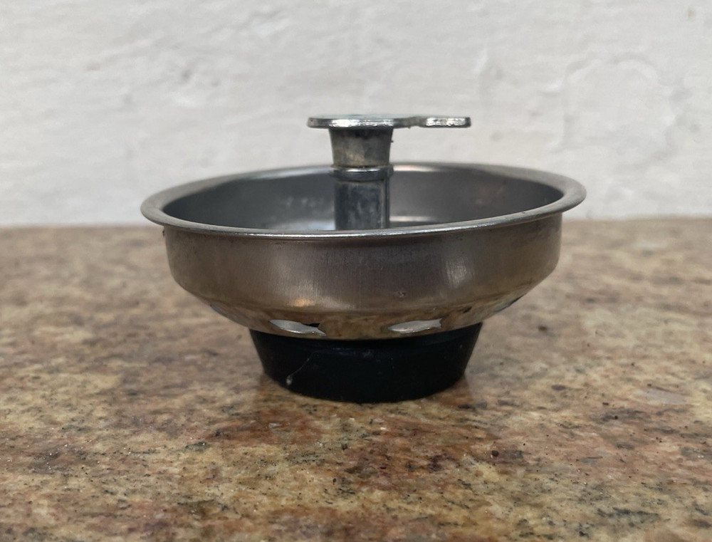 Bumble Bee sink strainer stopper