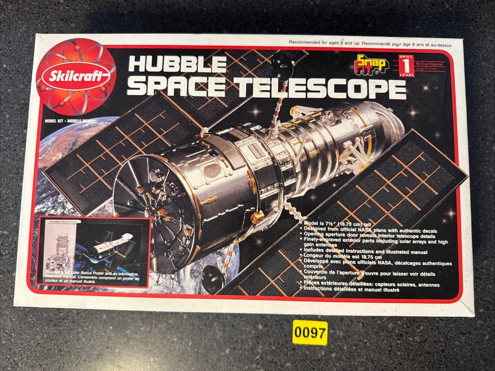 Skilcraft 1/72 Scale Hubble Space Telescope - READ. #16