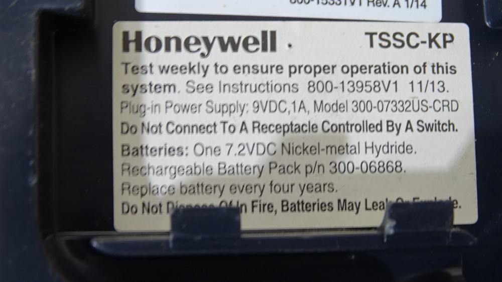 ADT PULSE HONEYWELL TSSC BASE CONTROL UNIT TSSC KP KEYPAD SECURITY SYSTEM