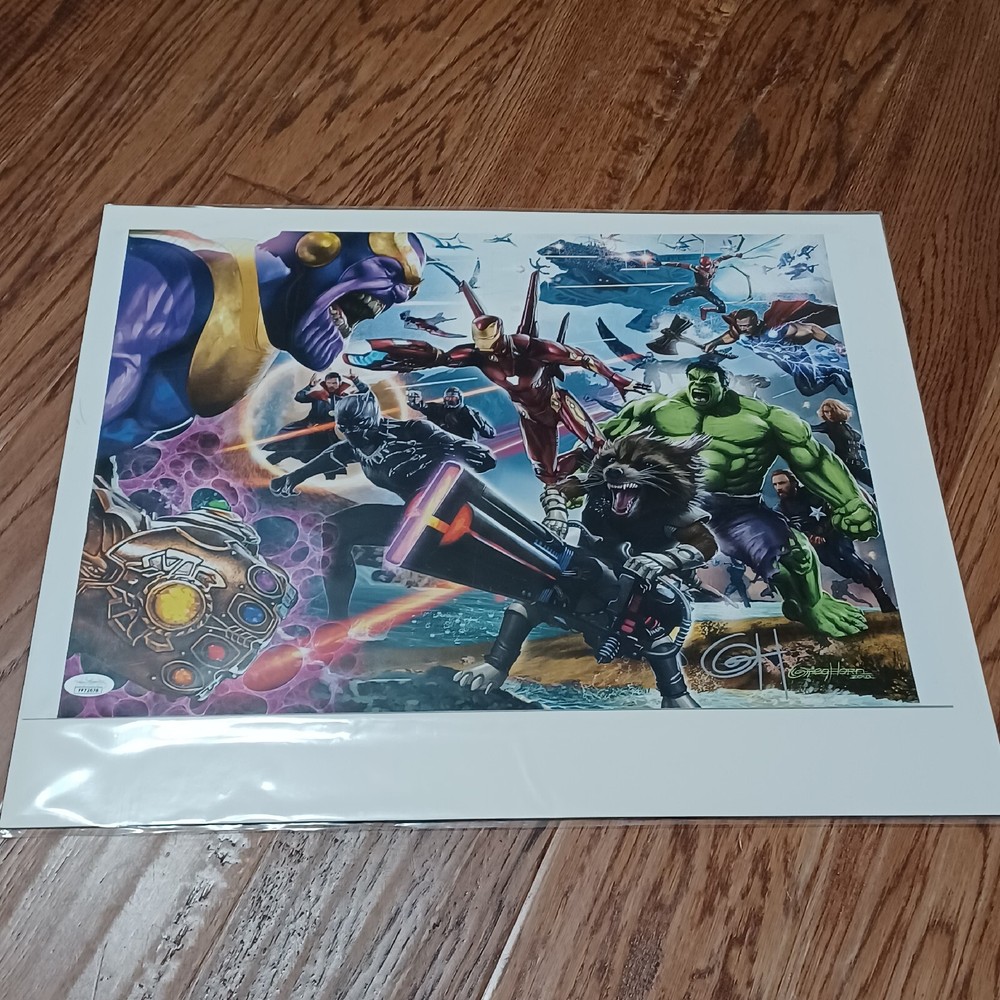 Greg Horn Signed  Avengers: Infinity War 13x19 Lithograph JSA. Pre-owned