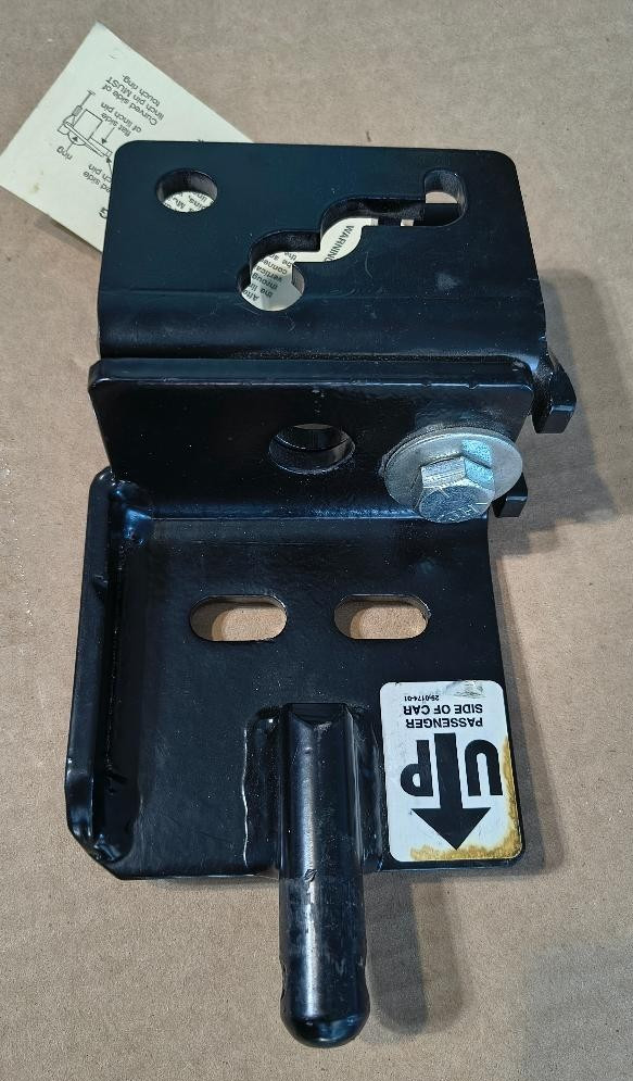 NEW Roadmaster Replacement Quick Disconnect Bracket Passenger Side Car FreeShip
