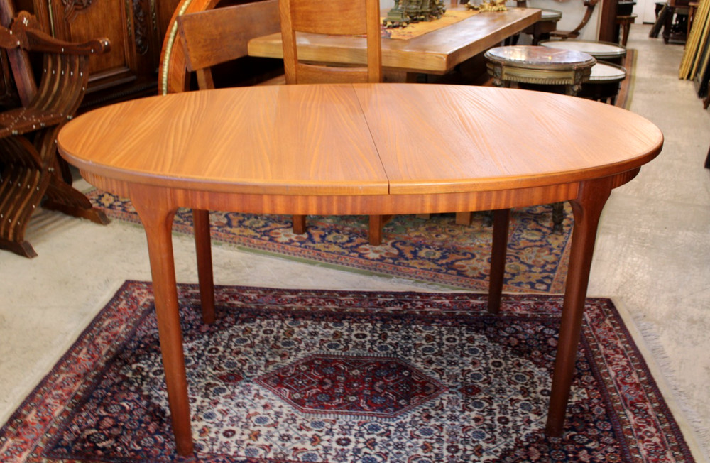 Mid Century Teak Wood McIntosh  Butterfly Leaf Dining Table