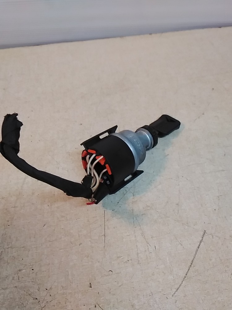 Volvo Ignition Switch 21203310