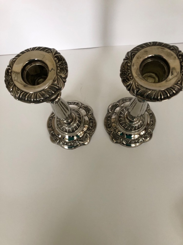 Godinger Silver Candleholders with beautiful design.